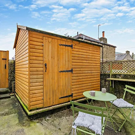 2 Bed In 94413 *
